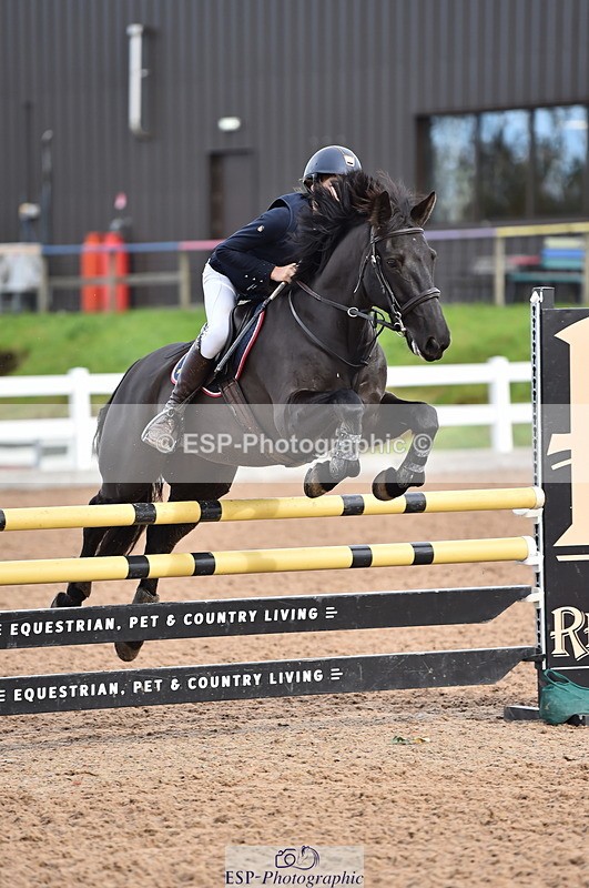 231029A-113200-03062 - Pony Newcomers & 1m Open