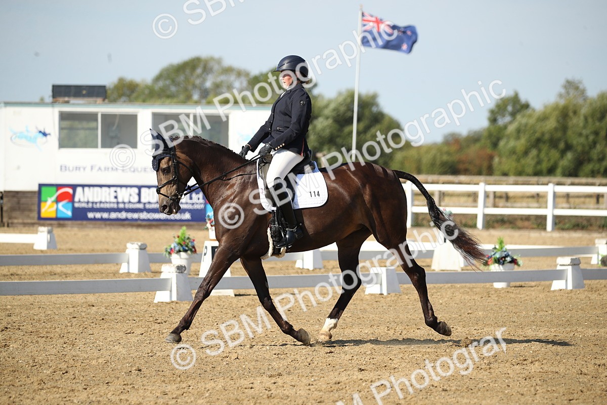 SBM_004617 - Class 11 - Novice 5 - 9.0010.03