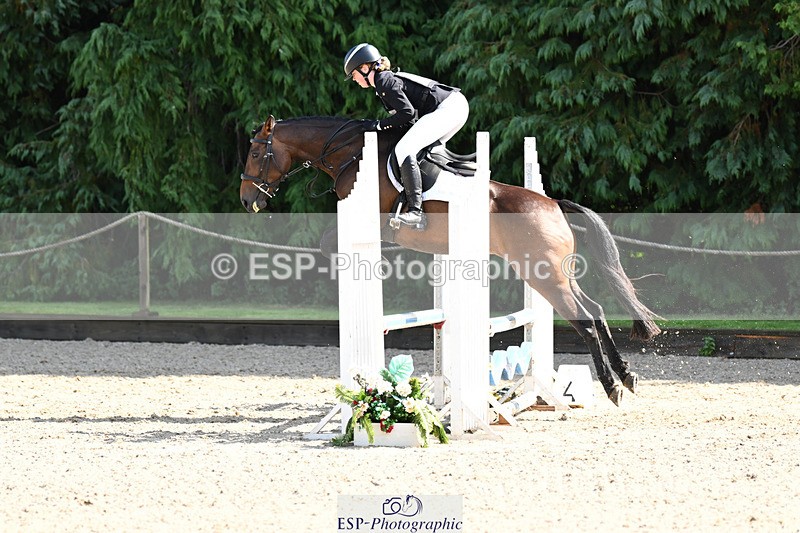 240824X-112444-25221 - 70cm Round 2 10.30 to 12.10