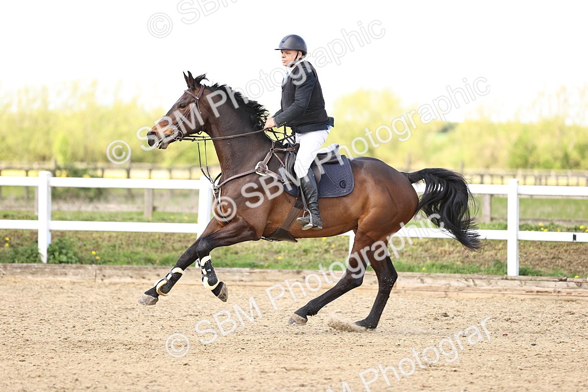 SBM_003497 - Class 16 - Senior Discovery - 1.00m