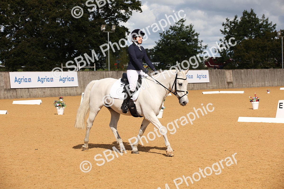 SBM_04250 - D2 Small Tour Championship Intro C