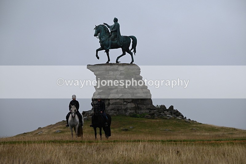DSC_1379 - Time at Statue 11:54 to 12:12