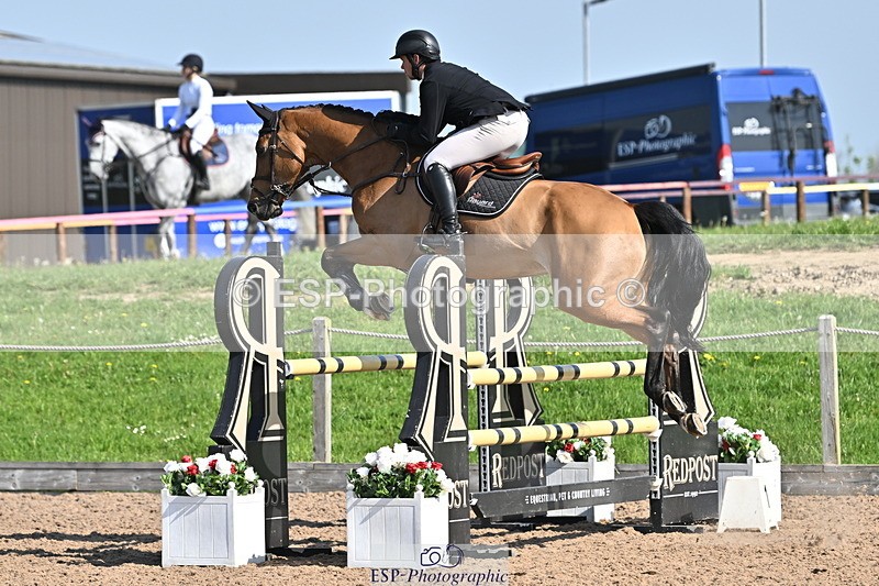 240509A-093142-00583 - Cls 8 Foxhunter