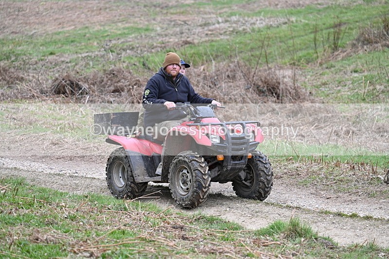 WJ7_7367 - Walk Home