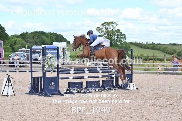 BPP_1949 - CLASS 18 SUN British Novice/ 90cm Open