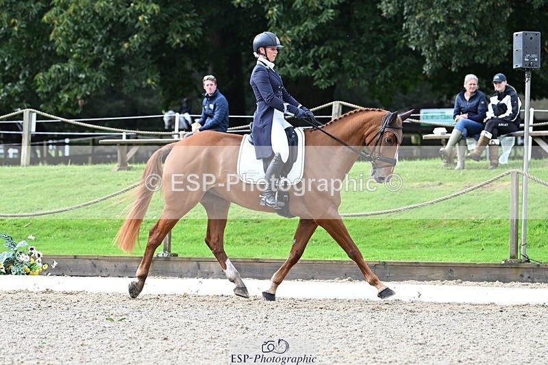 231019-121625-02709 - 043-OTTENTIK.NOBILITY-Dani.Evans-DR