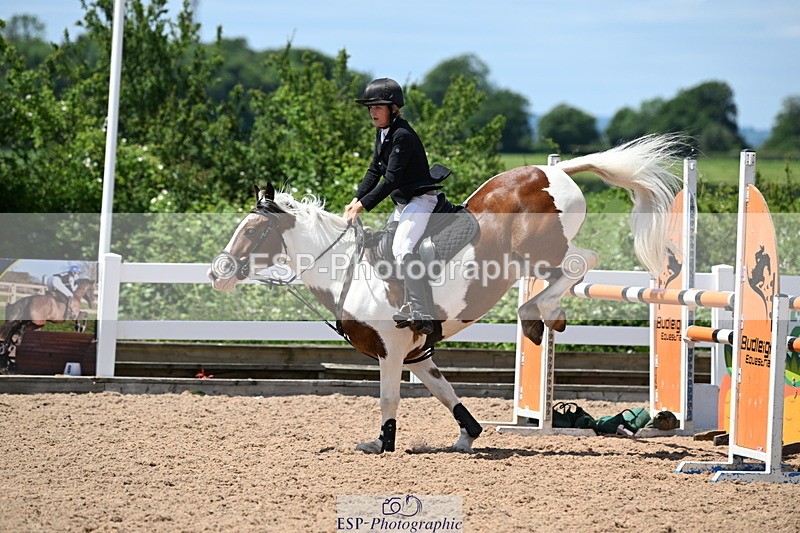 240609A-133802-05803 - Cls 25 Pony Newcomers and 1m Open