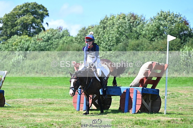 240811A-123753-03613 - 122-