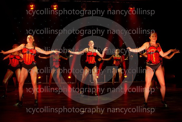 00138 - Show Me How Your Burlesque