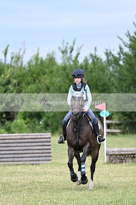 WJ7_5042 - 60cm XC Time 10:17 to 10:49