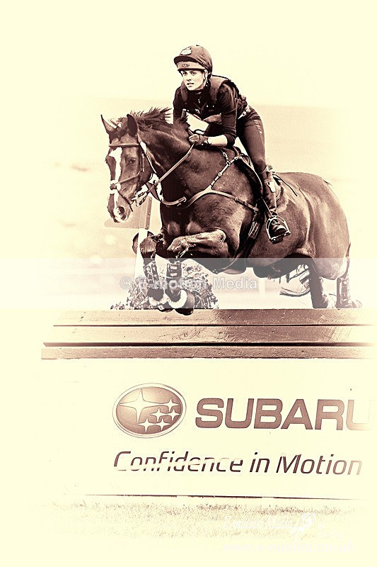 Barbury 100716 1134ab - B & W photography