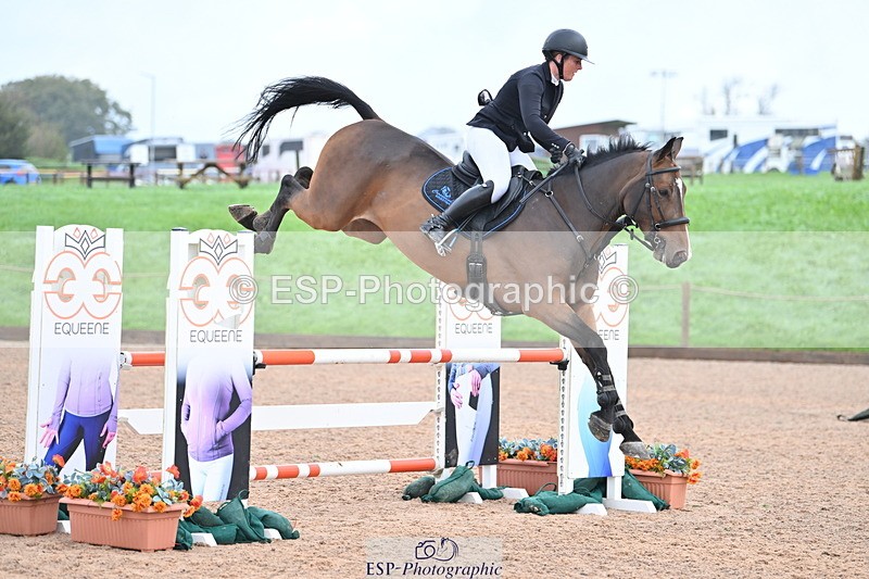 231013A-100833-01106 - Cls 7 Discovery & 1m Open