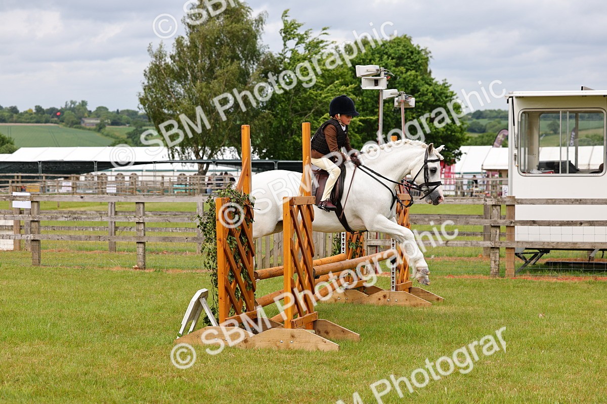 SBM_09524 - Class 44-45 - LIHS BSPS Open Nursery and Cradle Stakes