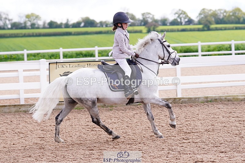 240505A-160028-07048 - Cls 22 & 23 Stepping Stones 128cm & 138cm & Under11's