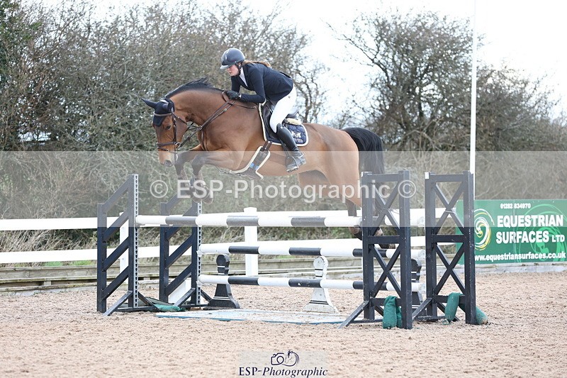 240223A-132548-01517 - Cls 5 Newcomers and 1.10m Open