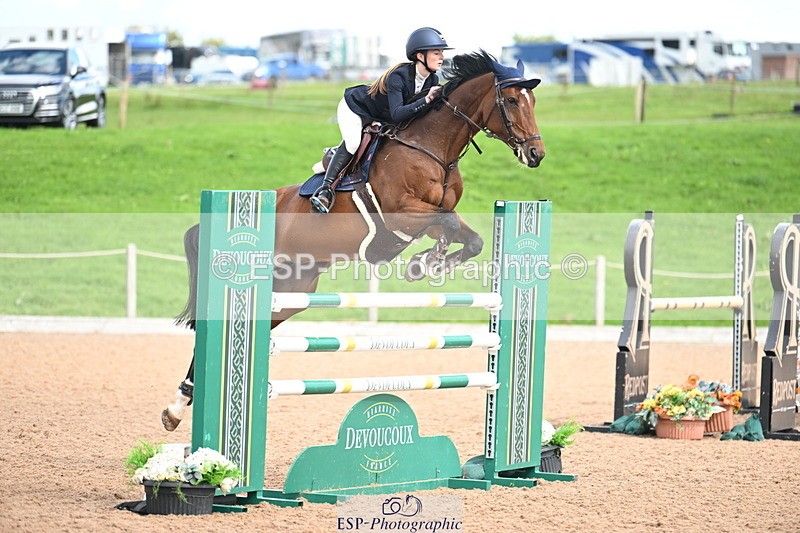 240912A-122258-01452 - Cls 3 Snr Foxhunter