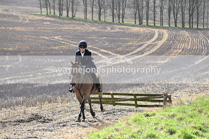 WJ6_8585 - Meet & Line One