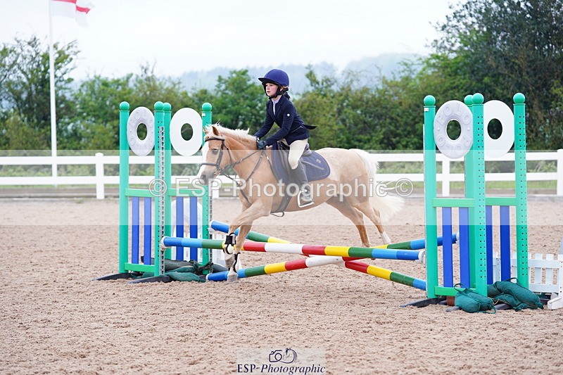 240505A-083740-03916 - Cls 11 Clear Round 50cm