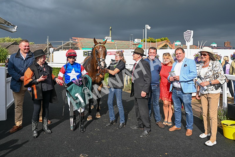 280824-Race 4-Desert Dream-4848 - Race 4