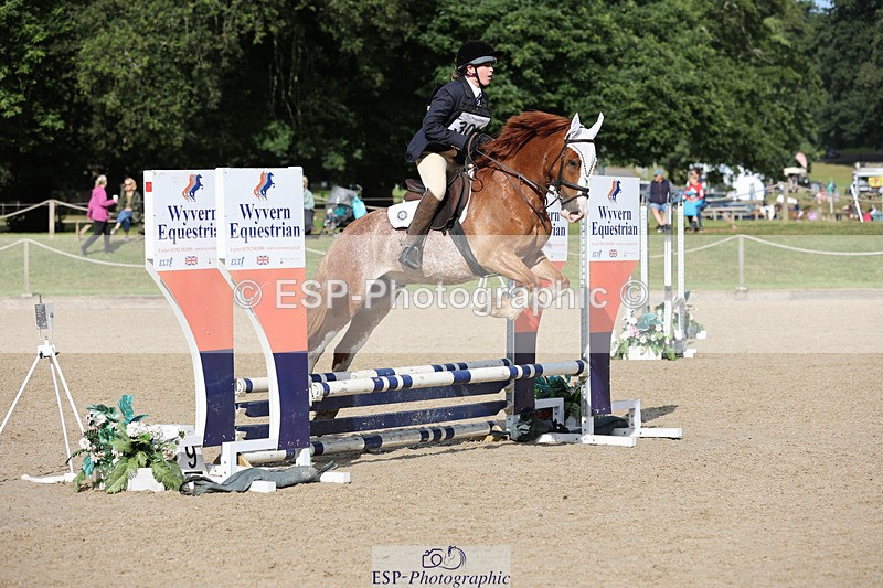 240823X-093421-14573 - 60cm R1 8.30 to 10.00