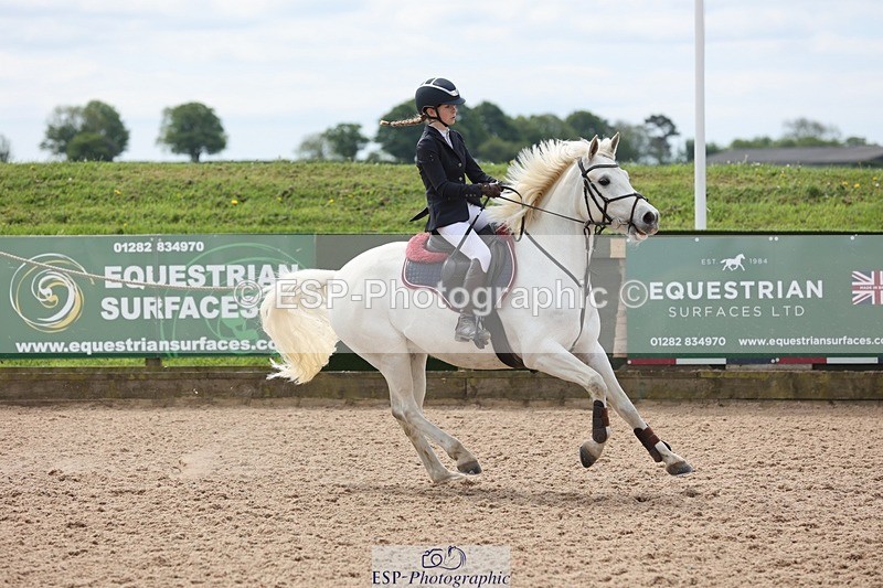 250504-112345-02298 - Cls 3 Pony Discovery and 90cm Open