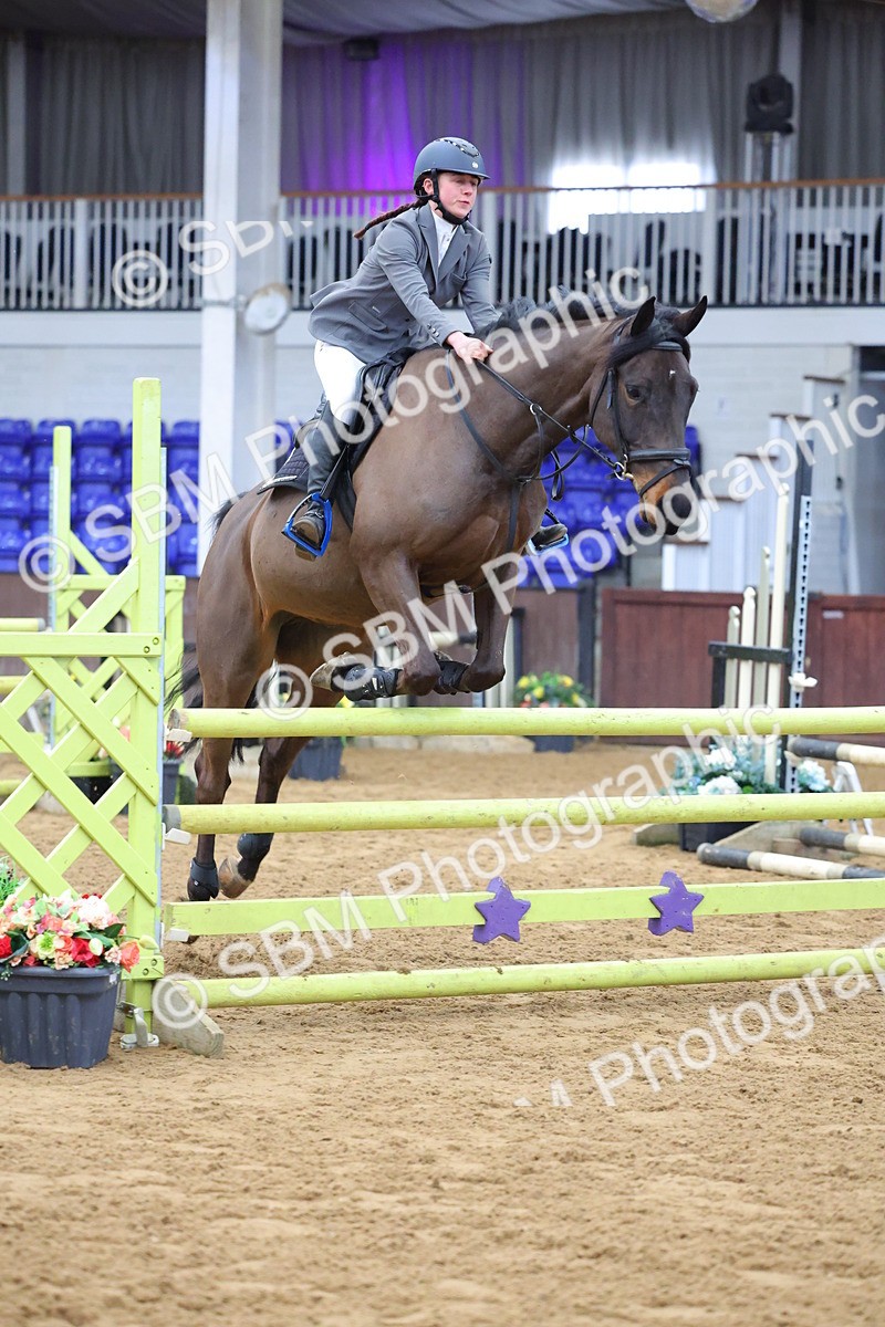 SBM_009858 - Class 21 - Nupafeed Supplements Senior Discovery/ 1m Open - First Round (1.00m)