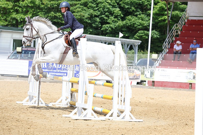 3E7A0462 - Class 10: Senior 95cm open