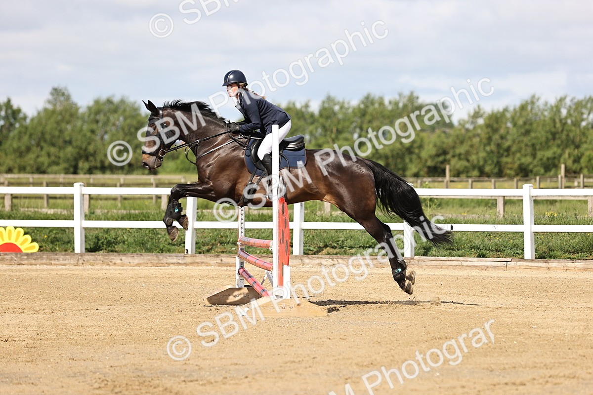 SBM_001879 - Class 8 - Clear Round