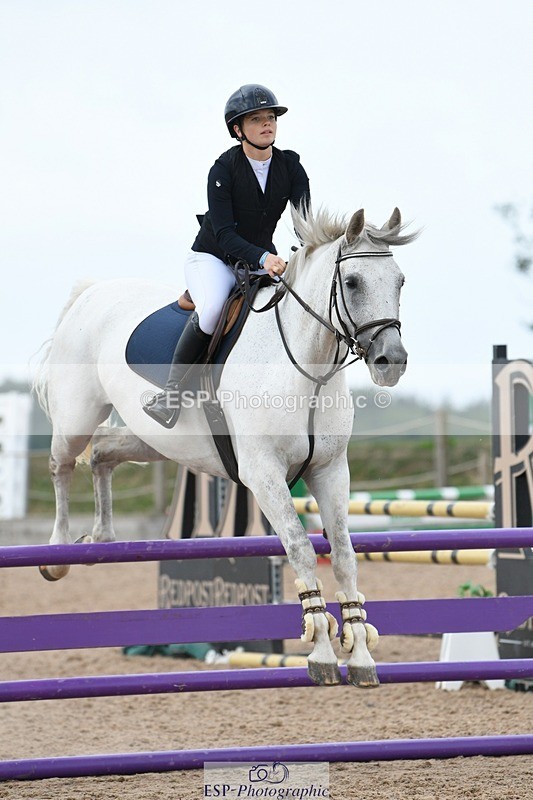 250807-114950-00832 - 1m Round 1