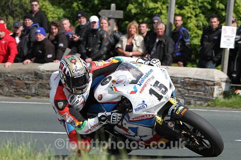 Dan Kneen - RST Superbike Race