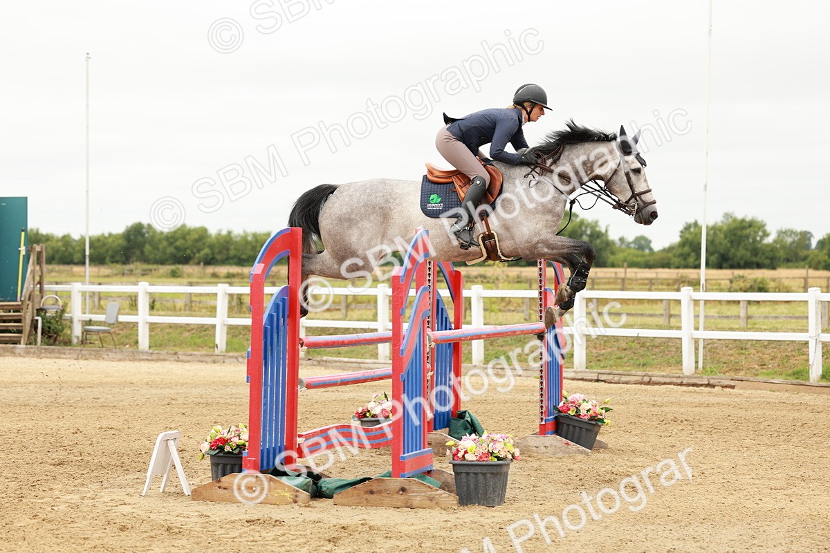 SBM_016619 - Class 20 - Senior Newcomers - 1.10m