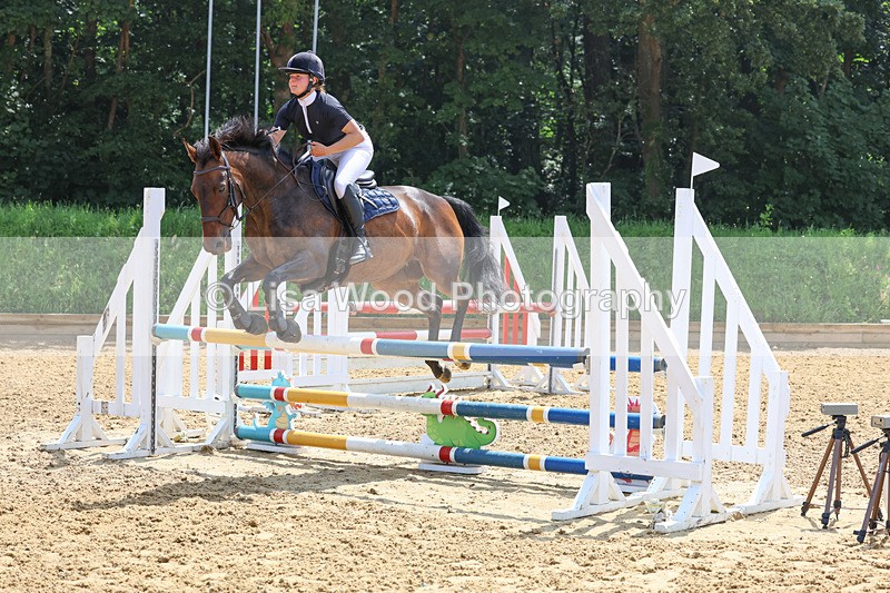 3E7A5910 - Class 5: Senior 95cm