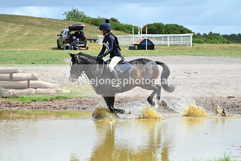 WJ7_7313 - Time 12:27 to 12:33