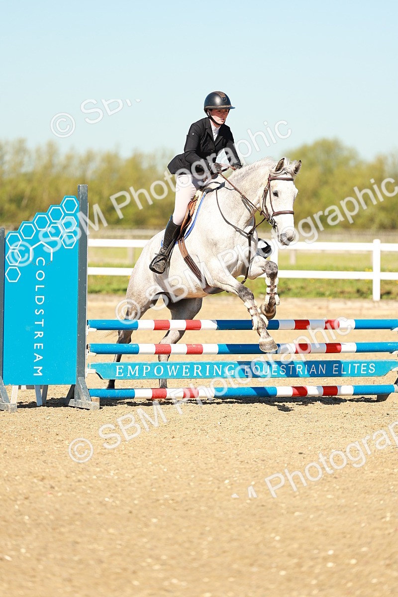 SBM_000046 - Class 1 - Clear Round