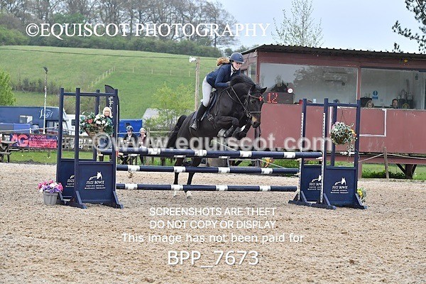 BPP_7673 - CLASS 14 SAT Senior BritiNovice/ 90cm Open