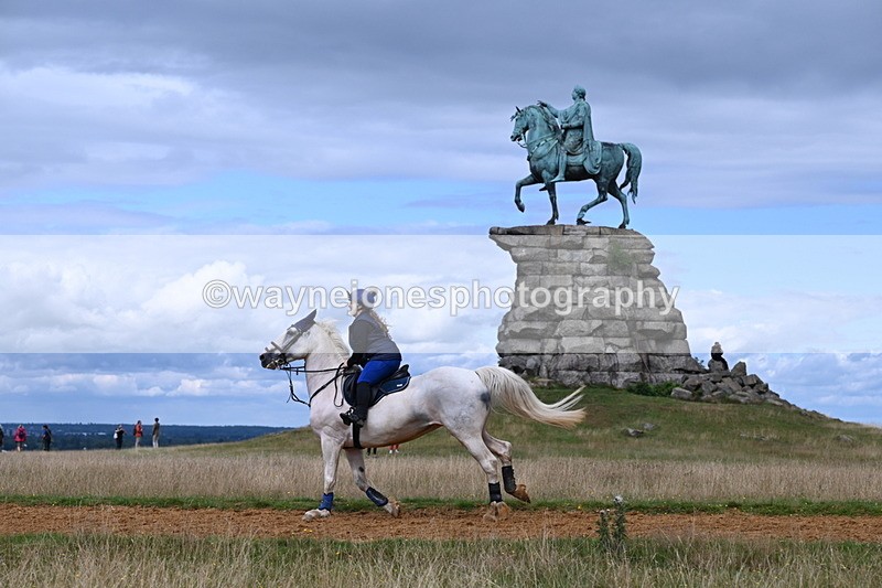 DSC_8822 - Time at Statue 14:33 to 15:10