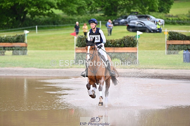 250524A-120511-10081 - B-313-Cosby.Green-ESPRIT.DE.FEU