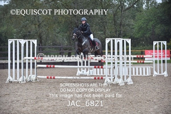 JAC_6821 - CLASS 19 SUN Pony Foxhunter/ 1.10m Open