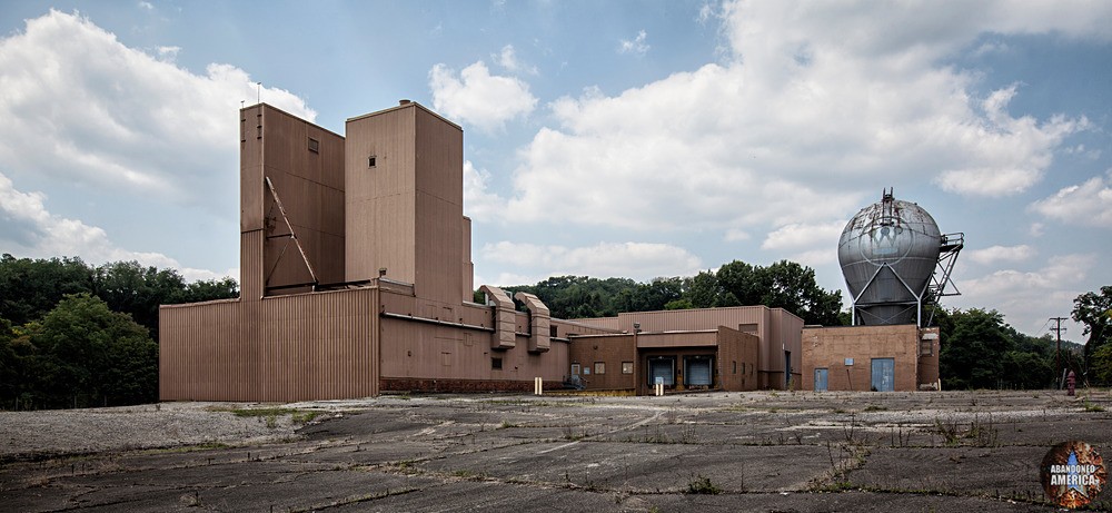 Westinghouse Atom Smasher - ABANDONED PLACES