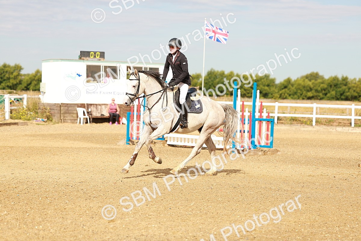 SBM_001910 - Class 8 - Clear Round