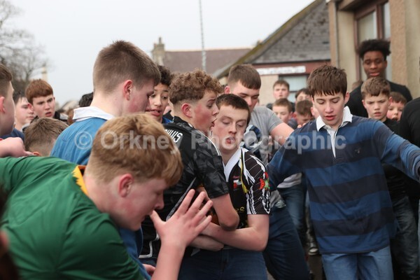 AA076695 - New Years Boys Ba'