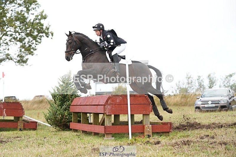 250831-153736-12048 - N-660-Roxi.Foster