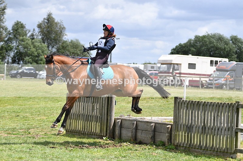 WJ5_3267 - Class 4 60cm