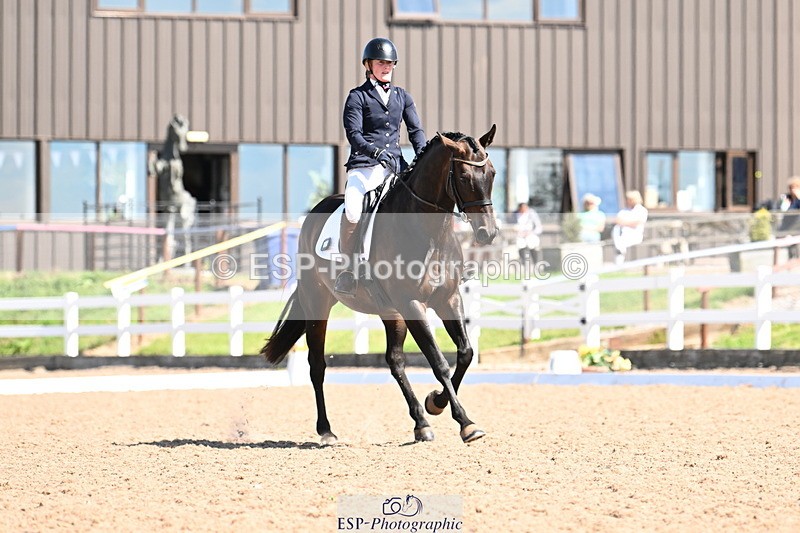 240816A-114323-04094 - 249-Georgina.Young-Minuet1v