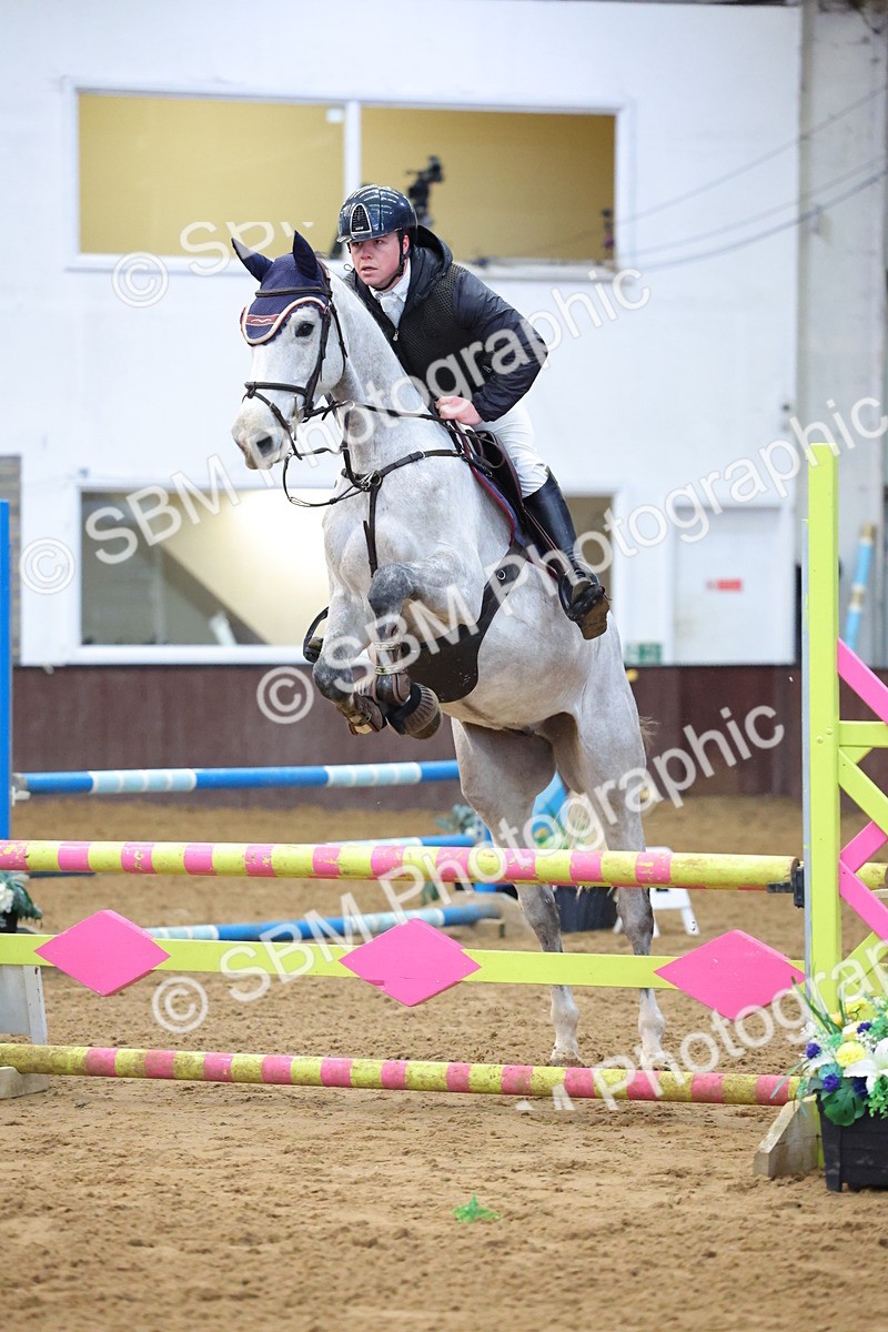 SBM_002929 - Class 14 - Clear Round 80cm