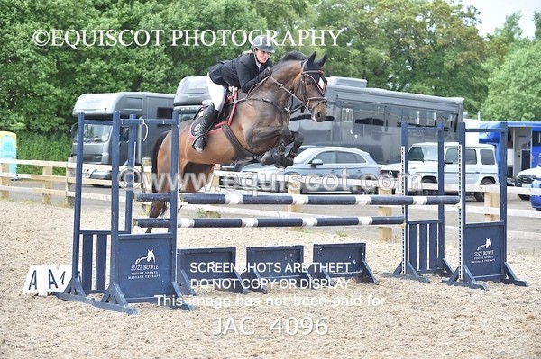 JAC_4096 - CLASS 4 - SAT -Senior Newcomers/ 1.10m Open