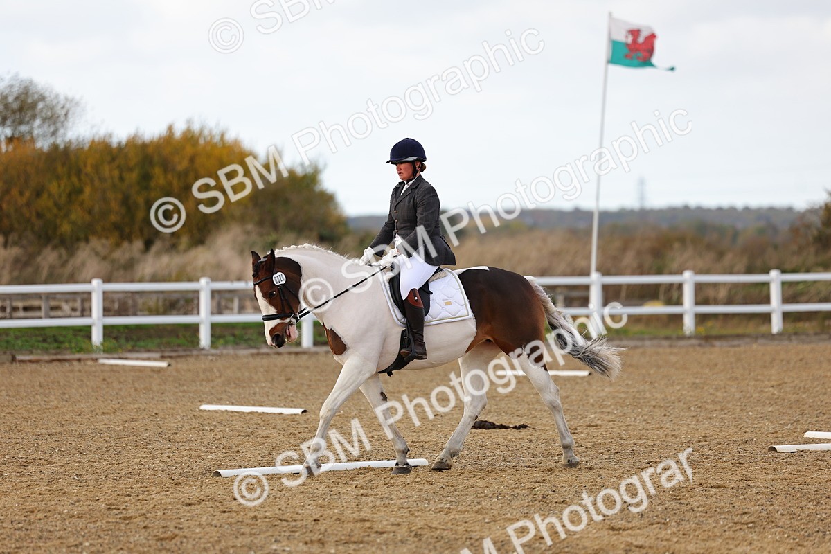 SBM_002646 - Class 8-11 - Novice 1-E1