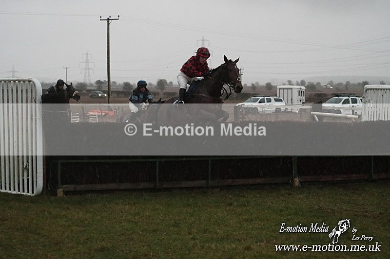 PtP 260125 1255 - Cocklebarrow Point-to-Point racing with the Heythrop Hunt 26/01/25