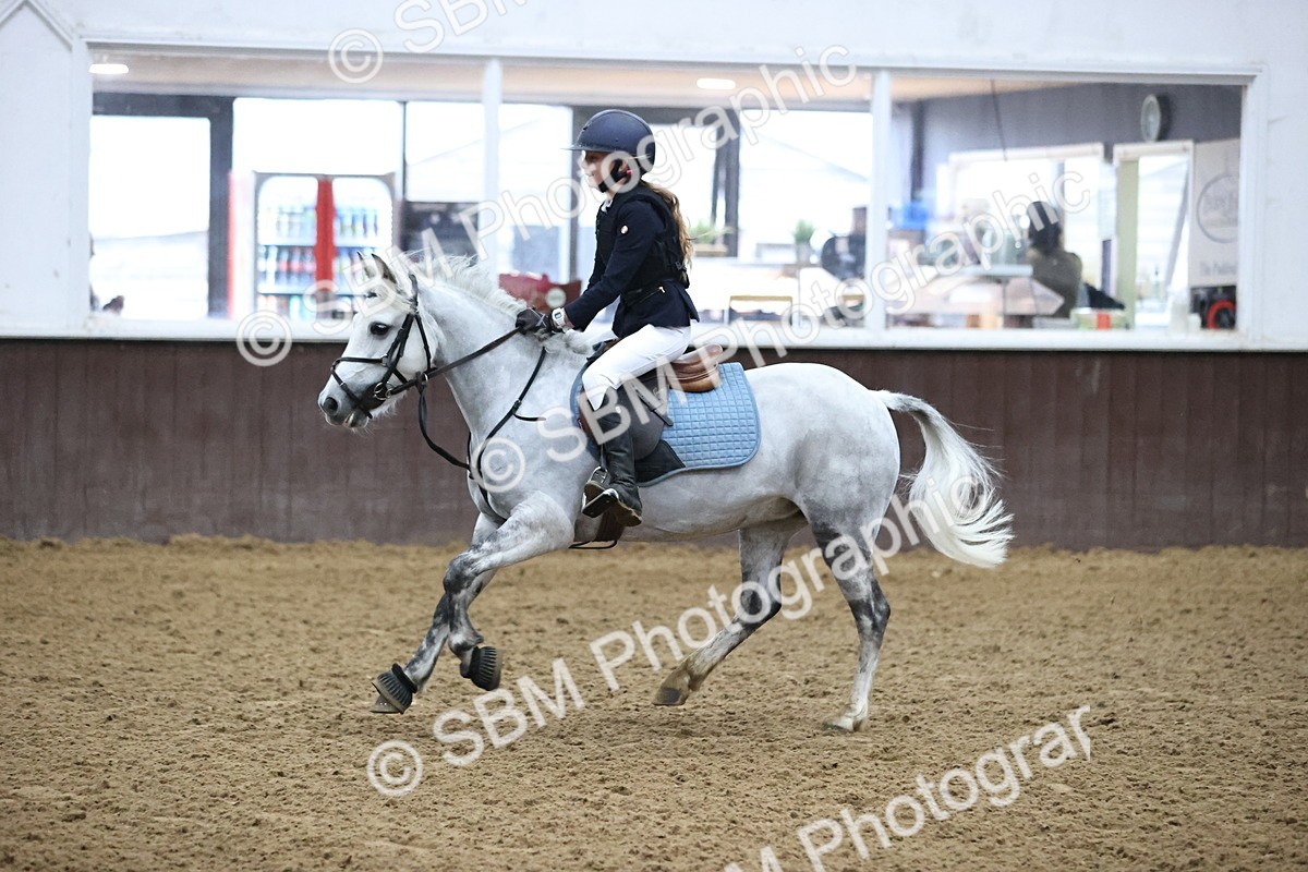 SBM_000037 - Class 1 - Pony Intro 70cm Open