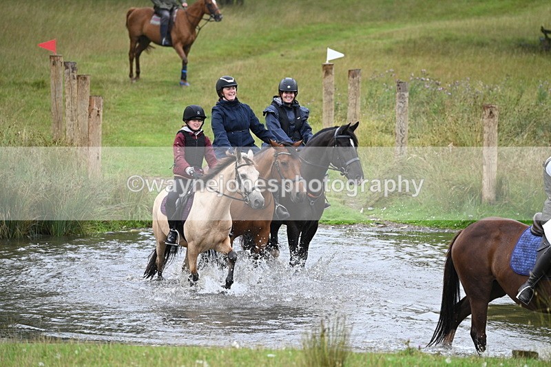 WJ7_6245 - Time at Water 09:30 to 10:00